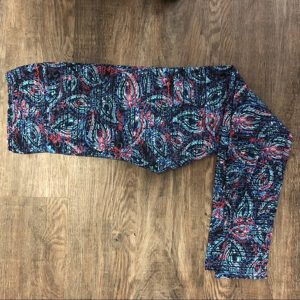 LuLaRoe Paisley Leggings